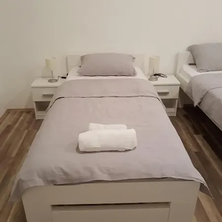 Apartment Marina *